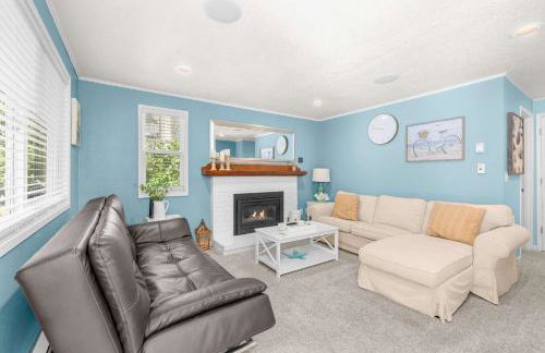 Bright Beach Town Bungalow - Foto 1