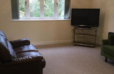 ChurstonBnB, private flat within family home, Bolton - Foto 11