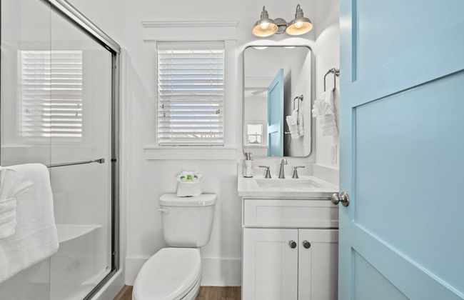 Spectacular 3br 4ba w/ Private Pool, 2 Min Walk to Beach - Sleeps 15! - Foto 21