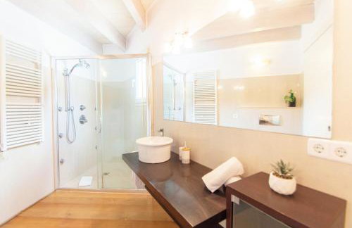 Casa Lluminosa, fabulosa y moderna casa de pueblo by Sonne Villas - Photo 33