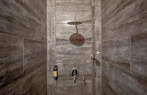 traumHaff Küstenchalets - einzigartige Chalets an der Ostsee. Ganz aus Lärchenholz mit Kamin und Sauna - Foto 28