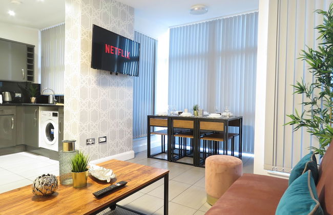 Tudors eSuites City Centre Apartment - Foto 10