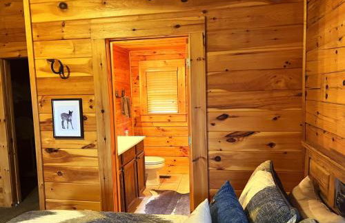 Mountain Gem, Hot Tub, Fire Pit, Views, Starlink Wi-fi - Foto 53