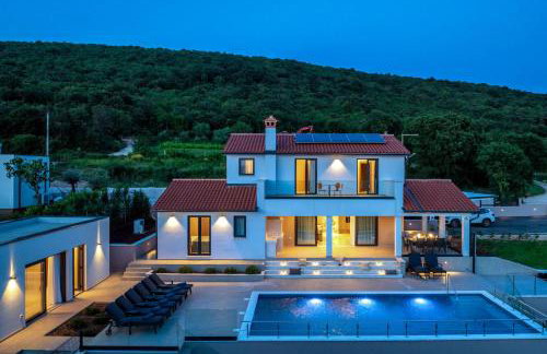 Villa with private pool, garden and seaview for max 11 Pers near Labin 5207-1 - Foto 10