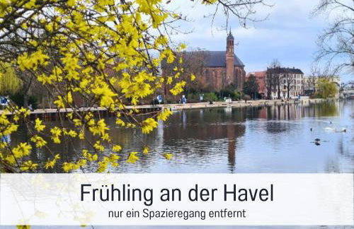 Lichtdurchflutete moderne Stadtwohnung, Küche, Waschtrockner, SmartTV - Foto 25