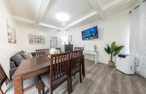 8 Beds Home with 4 Car Parking Space - Near DTLB - Foto 6