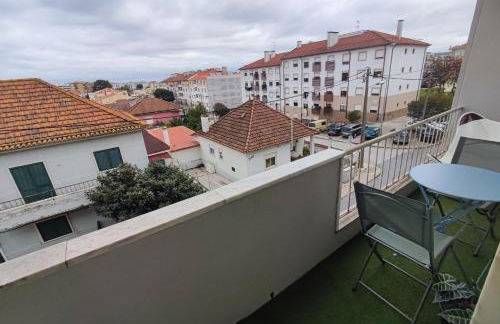 Almada, T2 apartment w balcony, Feijo, Lisbon - Foto 13