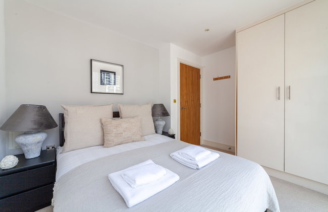 1 Bed Apartment in Canary Wharf - Foto 5