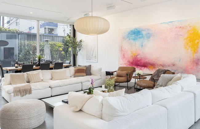 Venice View by Avantstay Walk to Venice Beach Rooftop, Ice Bath, Luxe Design - Photo 6