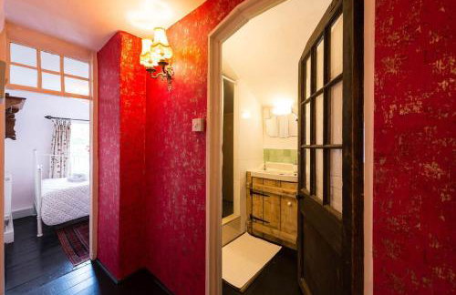 Farm Cottage a cute C17th cottage a walk across the fields to a great pub - Foto 12