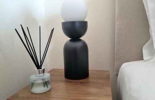 Stylish Spacious 4 Bed Townhouse near station with Parking & High Speed WiFi - Foto 14