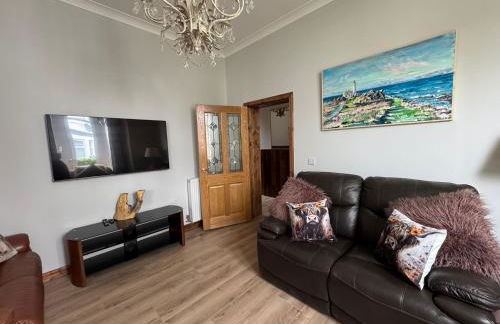 Charming 3-Bedroom House - Foto 16