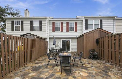 Modern, Office, Fast WiFi, 40 Mins to DC - Foto 26