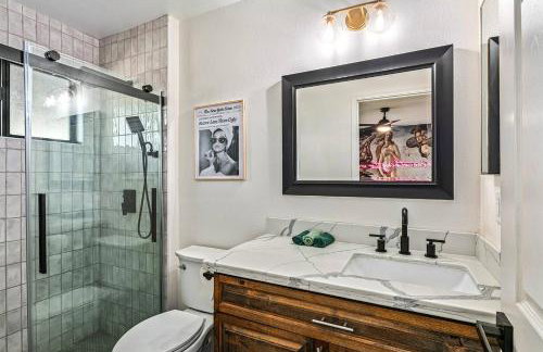 Disco Jungle with Fire Pit+Poolside TV+Yard Games - Photo 31