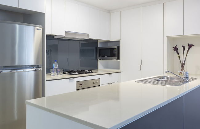 Oaks Brisbane Festival Suites - Photo 52