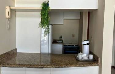 Apart super bem localizado perto de tudo! - Foto 3