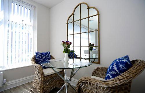 Twelve Holiday Apartments - Foto 24