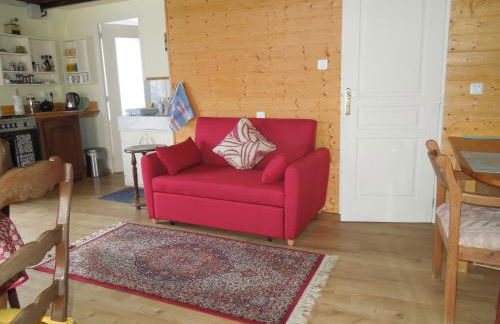 Chez Pauline, Gavray. House with secure parking, Wi-Fi & garage. - Foto 9