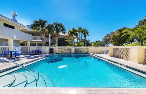 Come Stay Where the Dolphins Play! - Foto 20