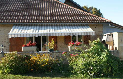 Holiday home with pool, enclosed garden - Foto 7