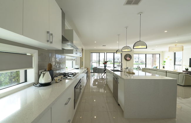 Luxury Waterfront SpaciousHouse Lakeview - Foto 23