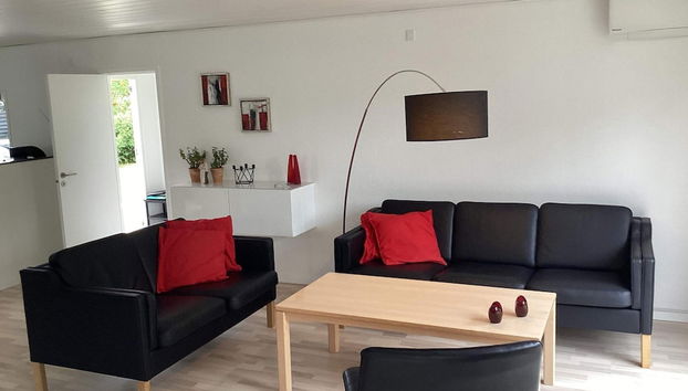 4 Star Holiday Home in Dannemare - Foto 5, Sala de estar