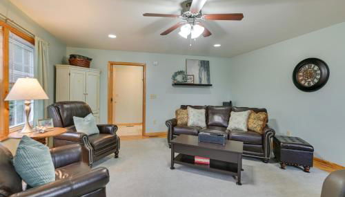 Large Home with Deck and Grill about 9 Mi to Virginia Tech - Foto 5