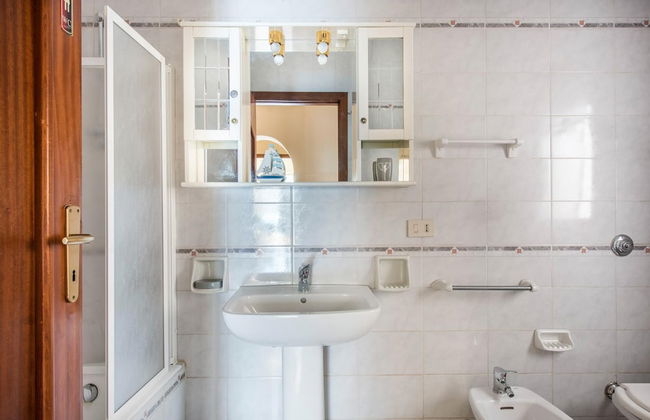 Casetta Vista Mare in Piazza a Mondello by Wonderful Italy - Photo 10