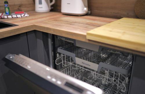 EDLER WOHNRAUM Luxuriöses Stadtstudio mit Balkon, Kaffeevollautomat & Klima - Foto 23