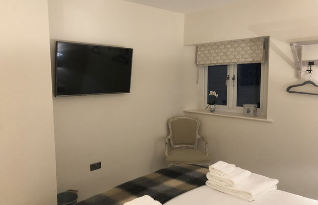 Camerton Inn Cottage - Photo 16