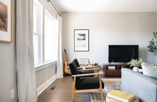 Chesney by Avantstay Contemporary East Nashville Home w/ Southern Flare - Foto 6