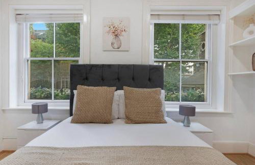 2 Bed Piccadilly Apartment 3 - Photo 11