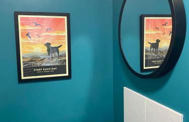 Bramblebee Cottage Salthouse - Photo 23