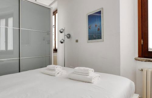 Just Urban Stays - Elegant Apartment with Terrace - Porta Venezia - Foto 24