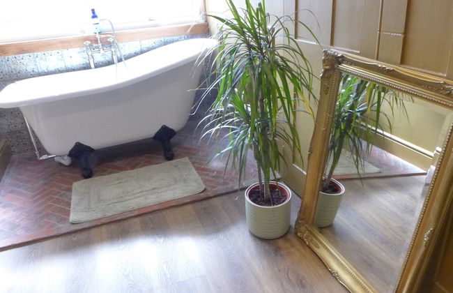 Royal Oak Retreat 2-bed - Sleeps 6 & Pet Friendly - Foto 18