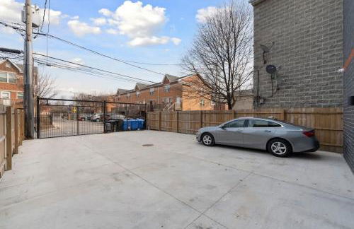 Comfy 3-BD Apt near United Center with Balcony - Foto 37