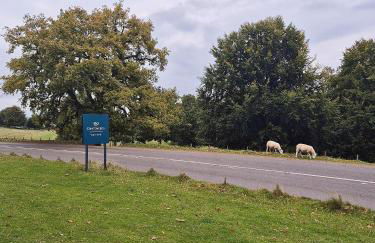 Luxury Peak District stay set in private land with horses and country Pub - Dog Friendly - Foto 29