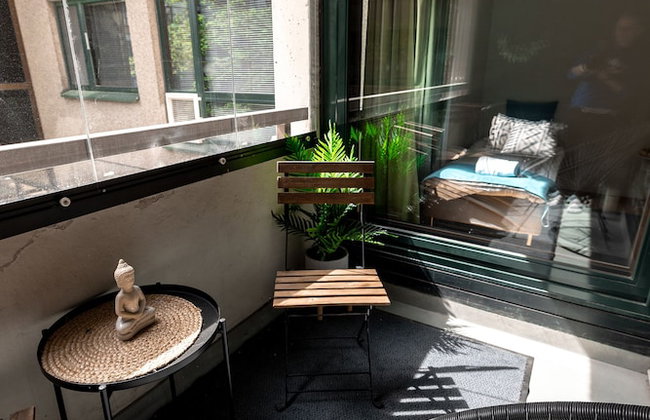 2ndhomes 2BR Center Apartment w Balcony - Foto 41