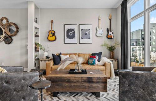 CLose to DT Speakeasy Poker City Views - Foto 2