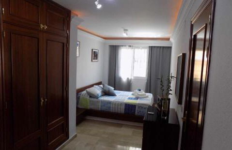 La Farola Centro de Málaga con Parking 445 Max - Photo 15