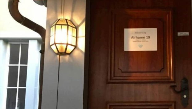 Mostrador de check-in y check-out