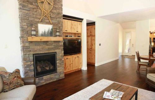 Creekside - Photo 34