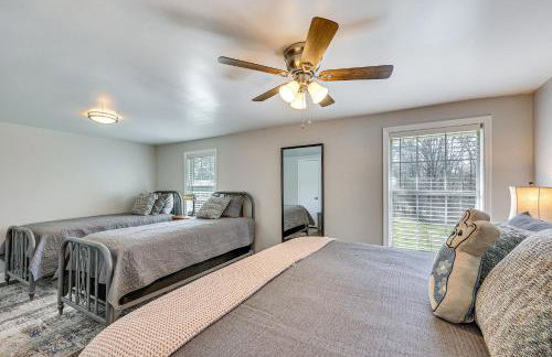 New Blaine Getaway - Walk to Lake Dardanelle! - Foto 12