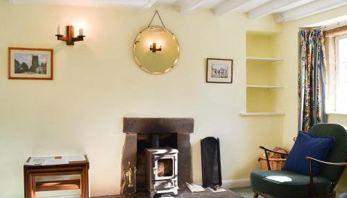 April Cottage - Photo 5