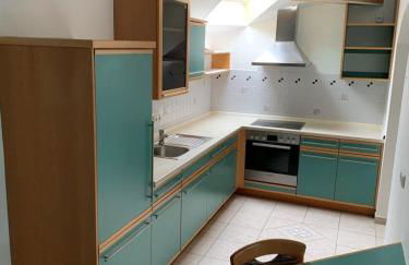 Monteurwohnung , 4 Schlafzimmer, 130qm, Balkon, einzige Wohneinheit im Haus, Parkplatz - Foto 3