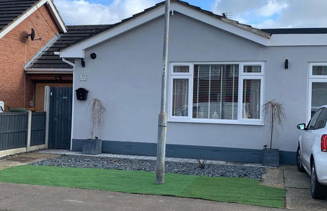 Beautiful 2-bed Bungalow in Canvey Island - Foto 15