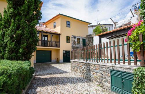 Casa de São Bernardo by LovelyStay - Foto 6