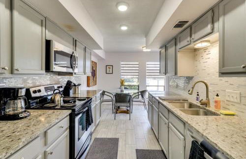 Family Retreat half Mi to Lake Travis Pets Welcome - Foto 2