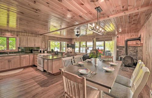 Lakefront Gloversville Home with Beach and Dock! - Foto 3