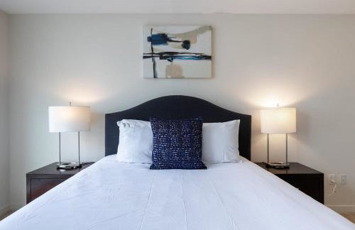 Luxury Apt In Harbor Point with Balcony - Foto 13